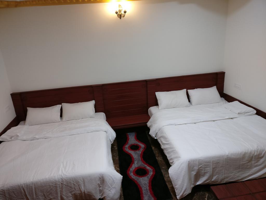 The Shades Holiday Homes Kushālnagar エクステリア 写真