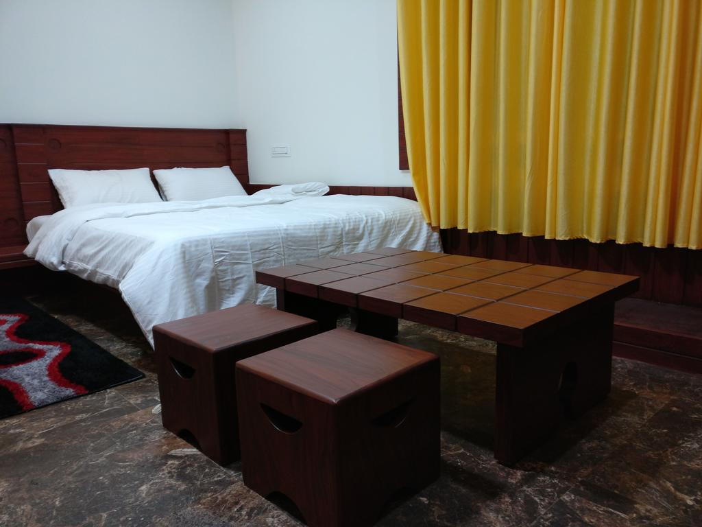 The Shades Holiday Homes Kushālnagar エクステリア 写真