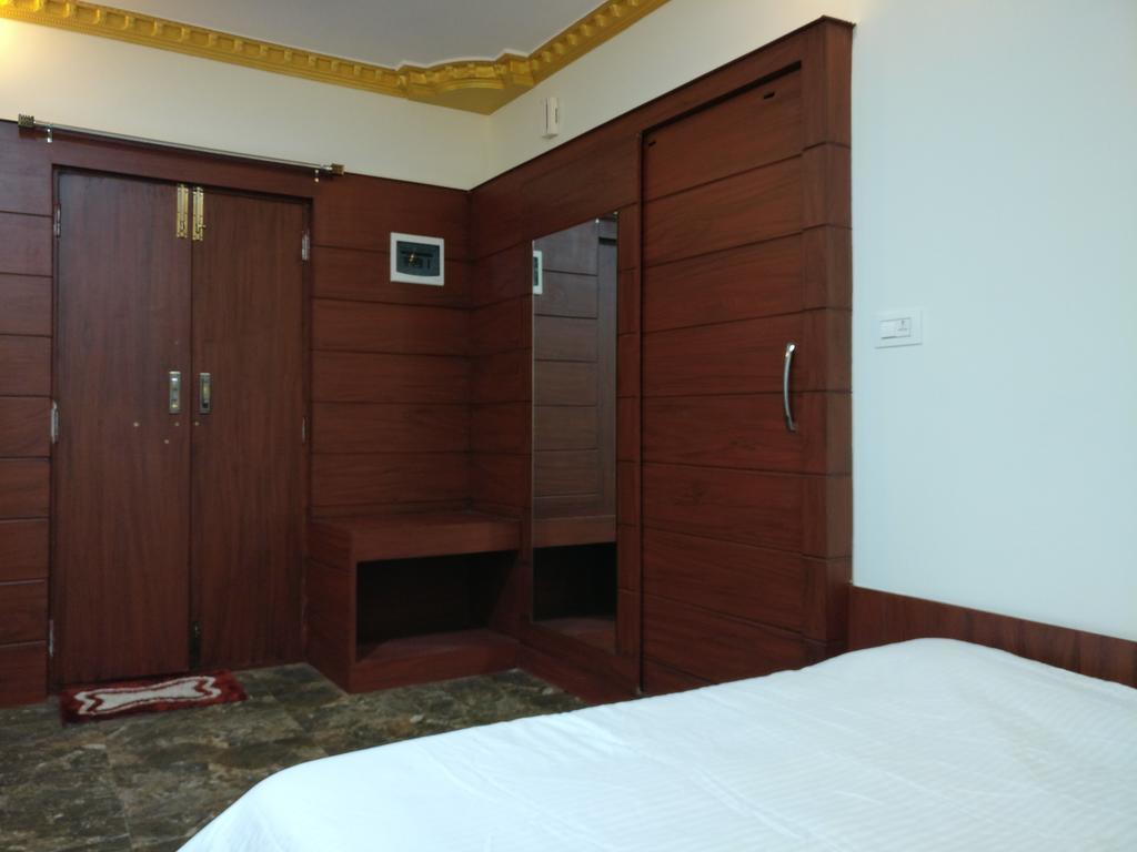 The Shades Holiday Homes Kushālnagar エクステリア 写真